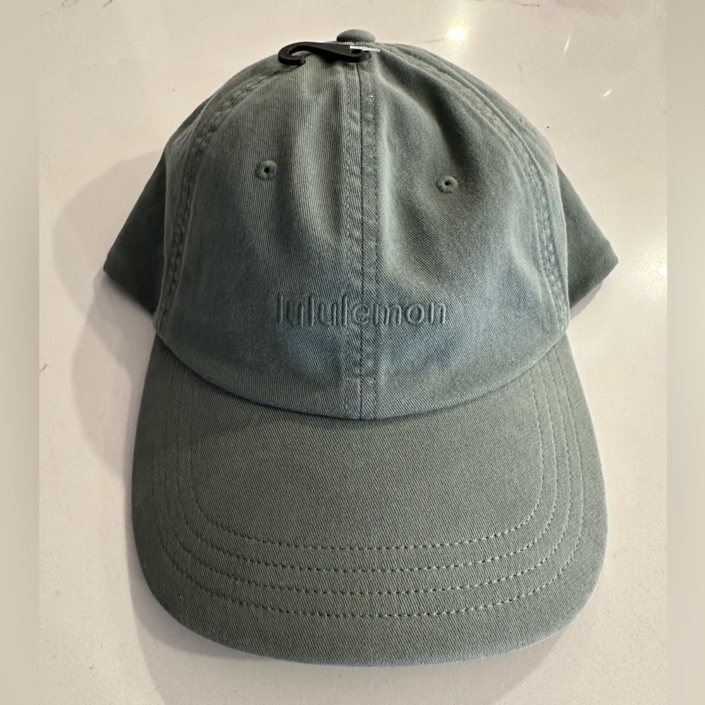 NWT Lululemon ball cap